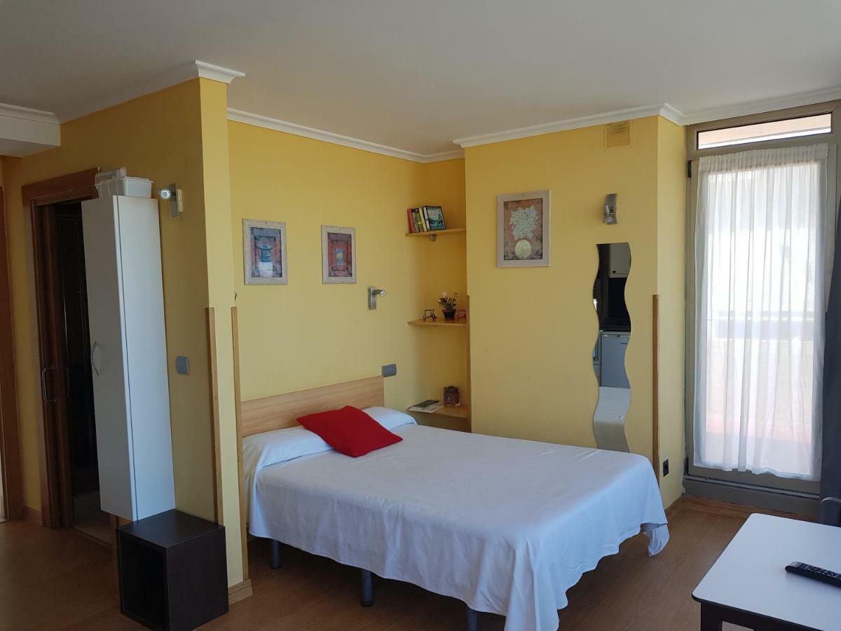 Apartamentos Maradentro Soto de la Marina Buitenkant foto