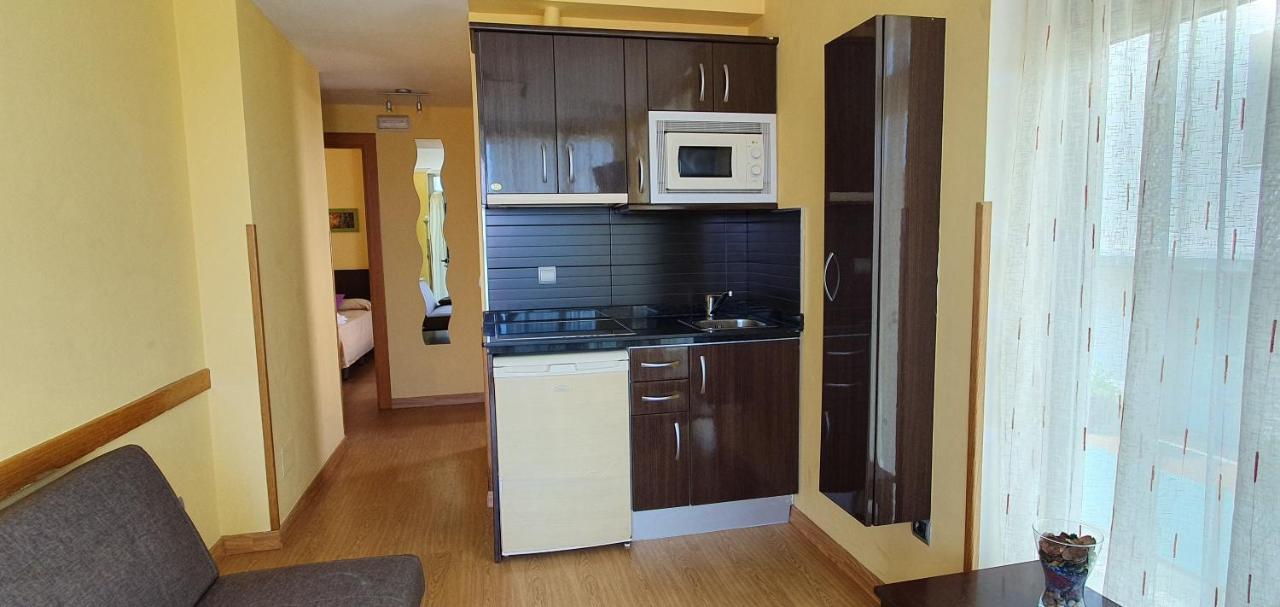 Apartamentos Maradentro Soto de la Marina Buitenkant foto